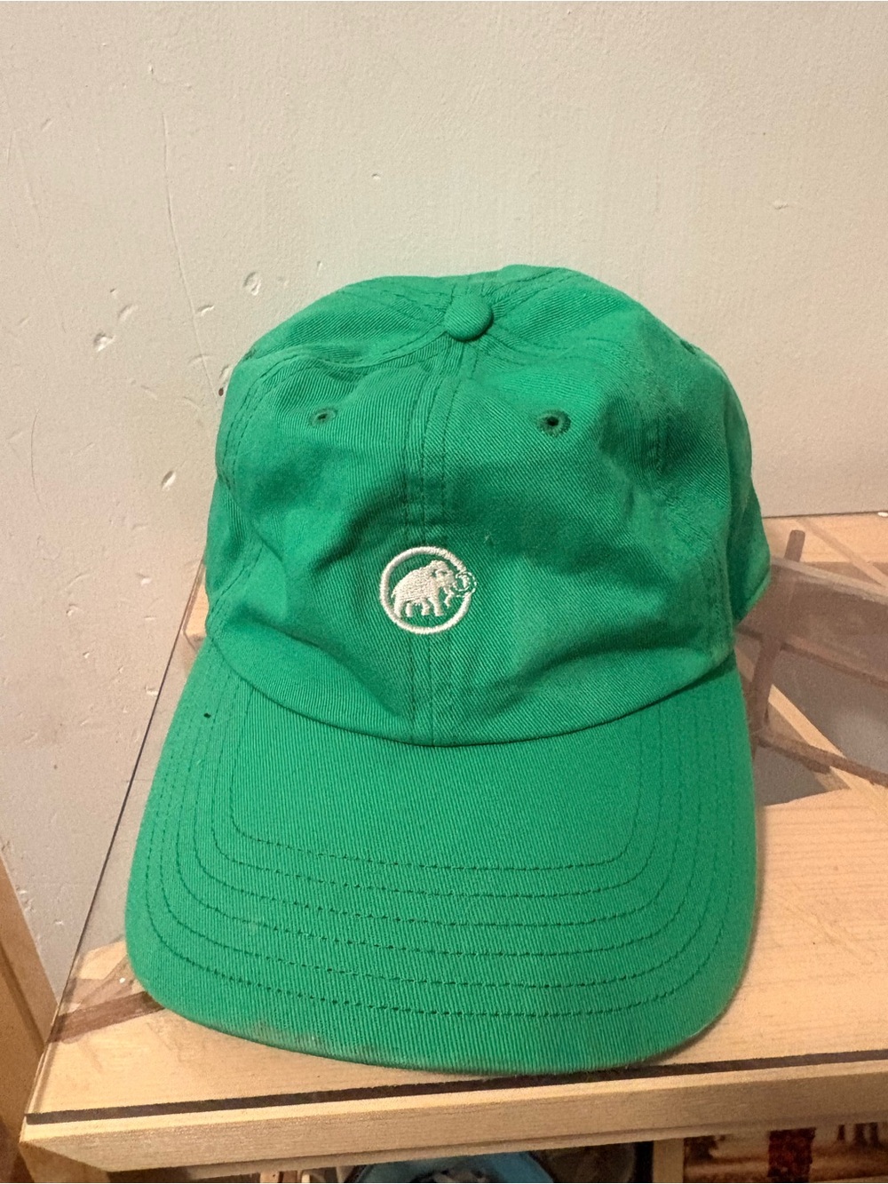 Mammut Classic 6-Panel Embroidered Logo Baseball Cap Hat Green Adult